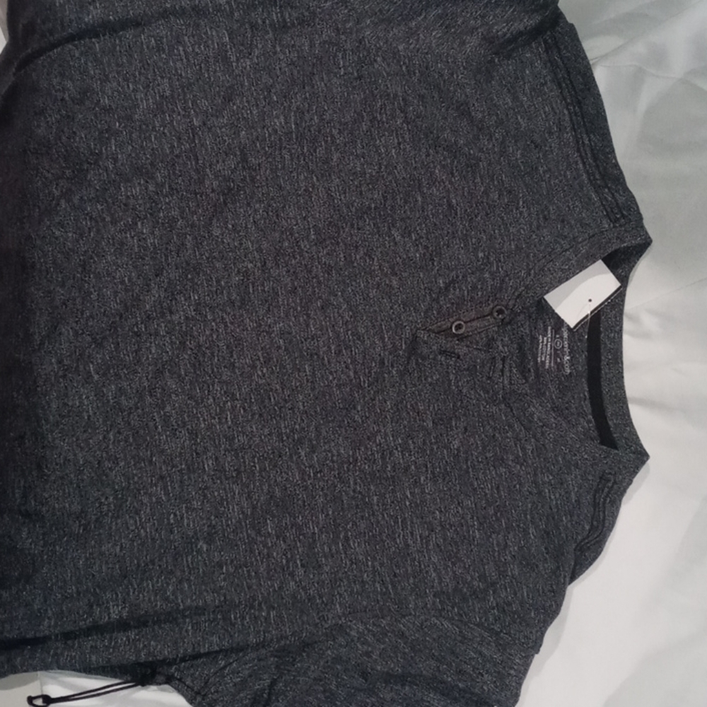 Mens med v cut tshirt new with tage